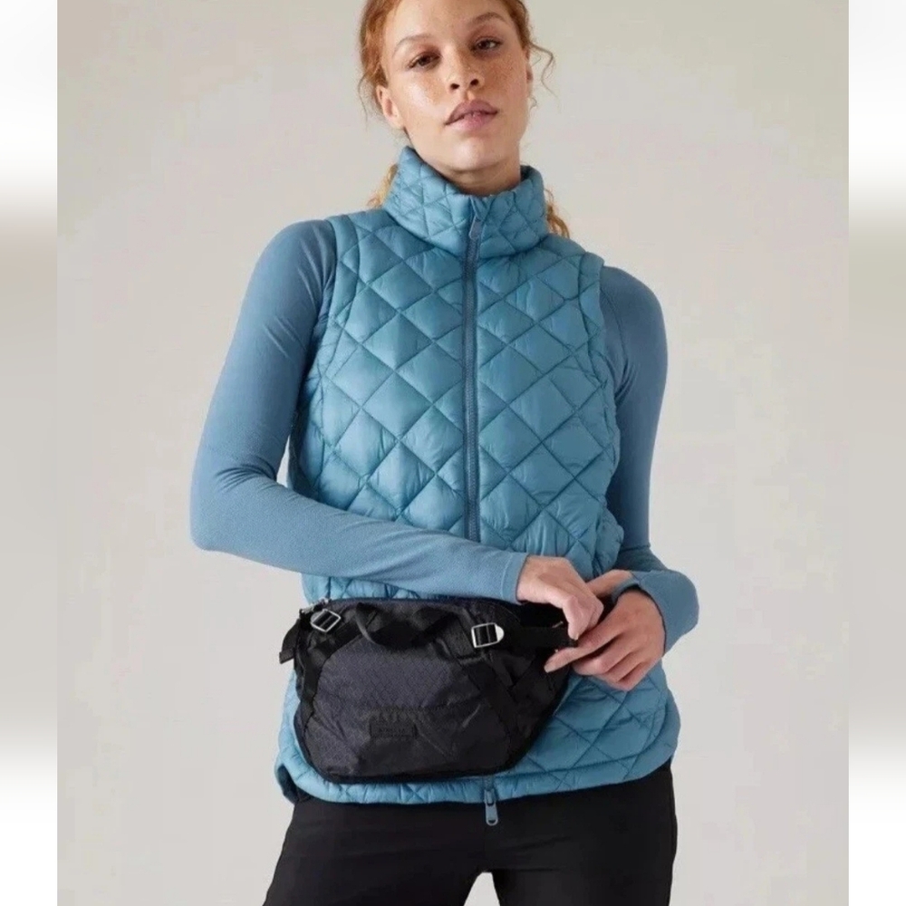 Athleta Excursion Crossbody Waist Ripstop Belt Bag Black Nylon Lightweight Large - Picture 2 of 11